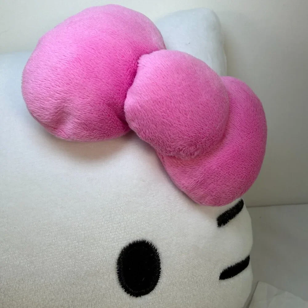SANRIO Hello Kitty Face 12